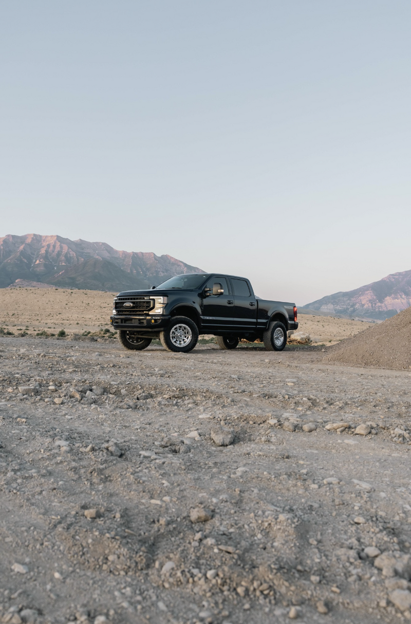 FORD SUPER DUTY GEN 5 (2023-2025)