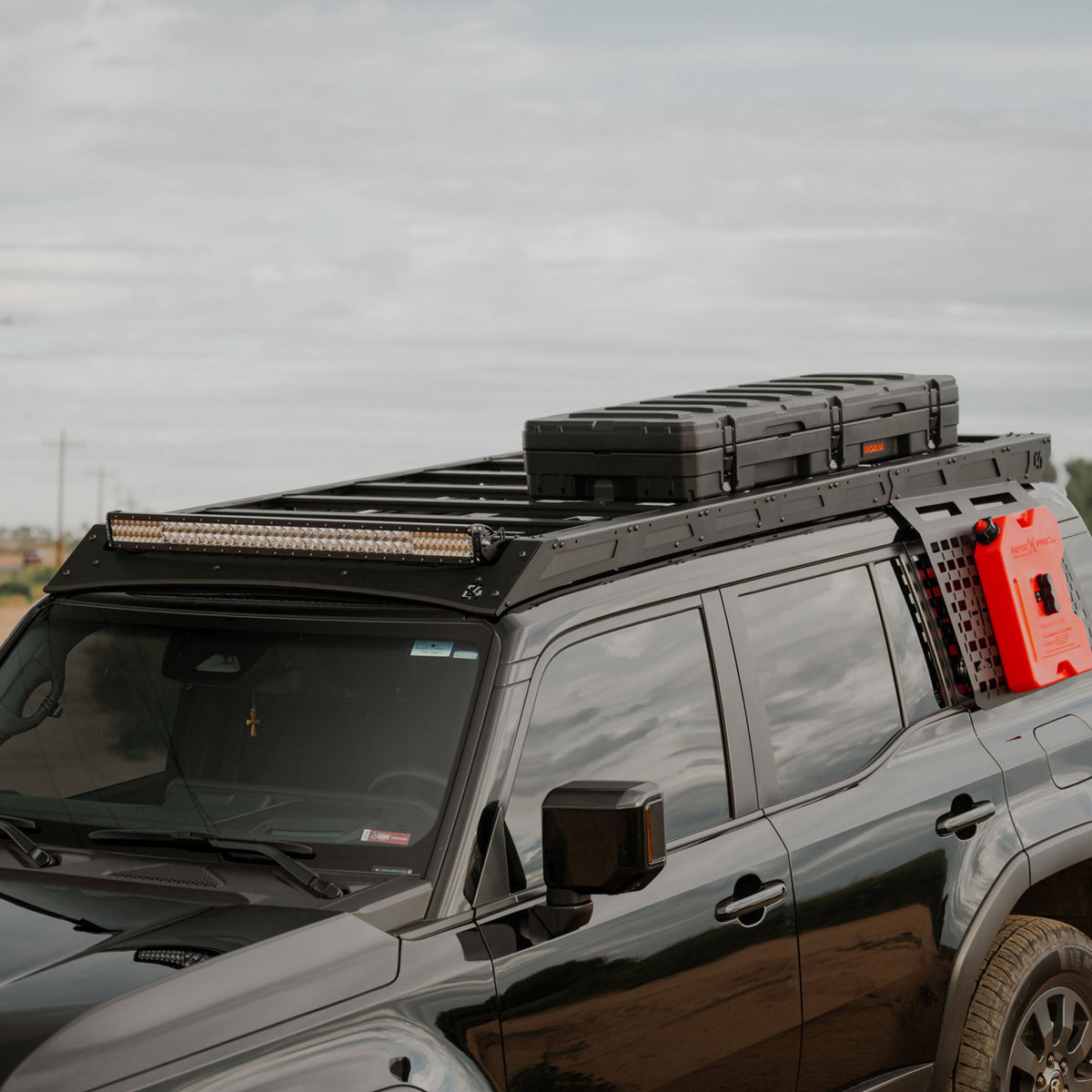 Land Cruiser Roof Rack with Light Bar Mount / 250 Series / 2024-2026