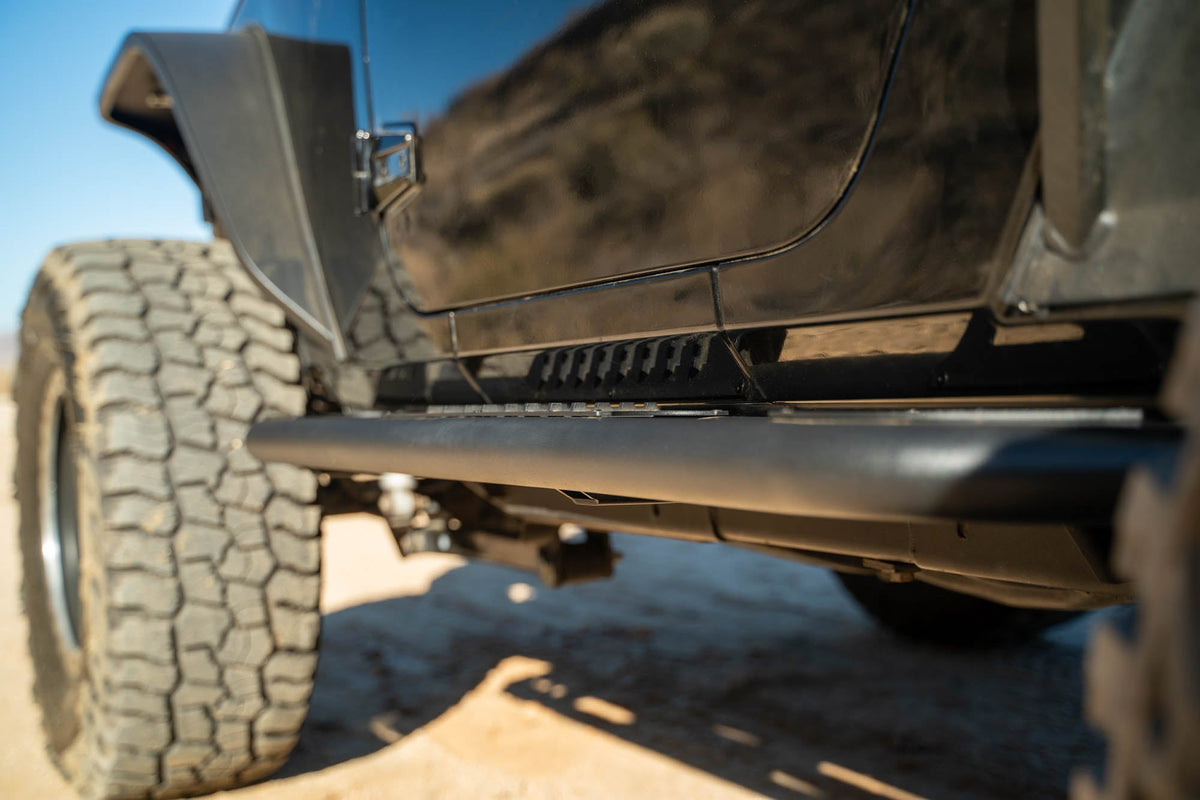 2007-2018 Jeep Wrangler JK OE Plus Side Steps