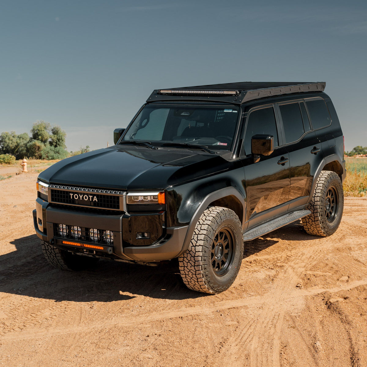 Land Cruiser Front Lo-Pro Winch Bumper / 250 Series / 2024+