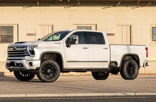 Pro Comp 2.5in 2020-2024 GM 2500hd 3500hd 4WD Levelin