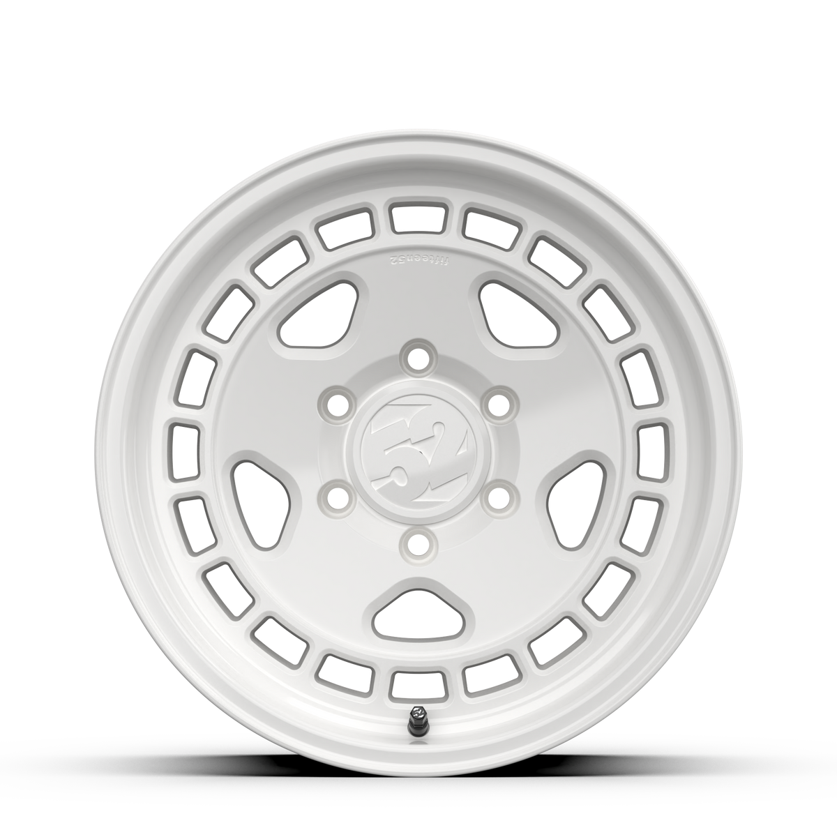 fifteen52 Turbomac HD Classic 17X8.5 0 Classic White