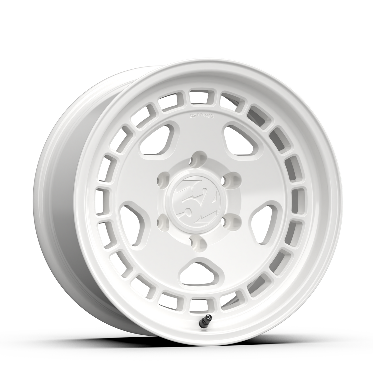 fifteen52 Turbomac HD Classic 17X8.5 0 Classic White