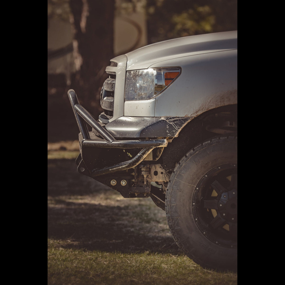 Tundra Hybrid Front Bumper / 2nd gen / 2007-2014