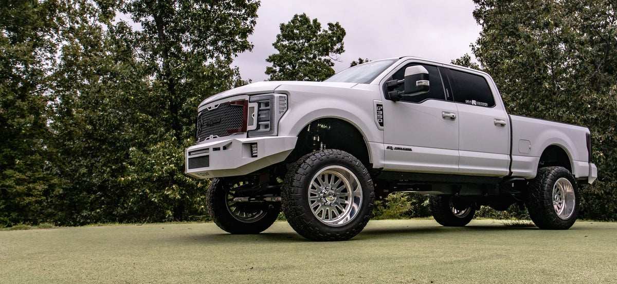 American Force AFW Atom SS Polished on a Ford F350