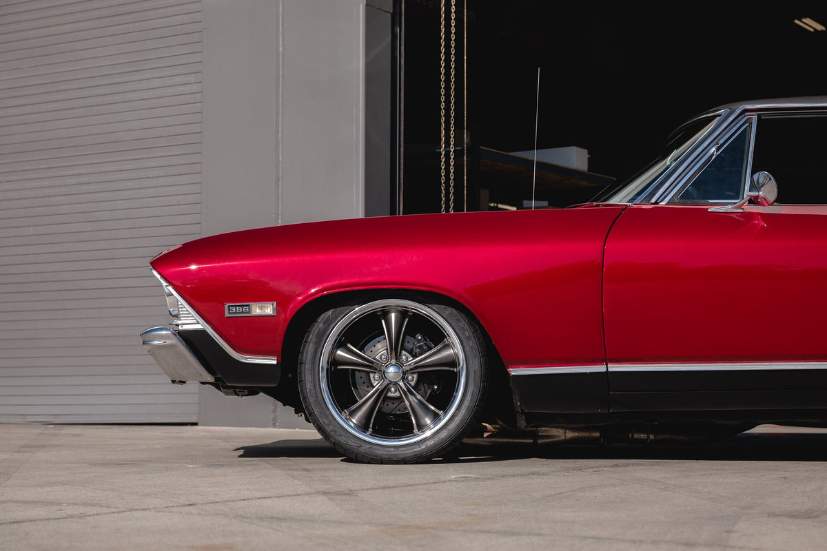 American Racing VN338 Boss TT Graphite with Diamond Cut Lip on a 1968 Chevy Chevelle