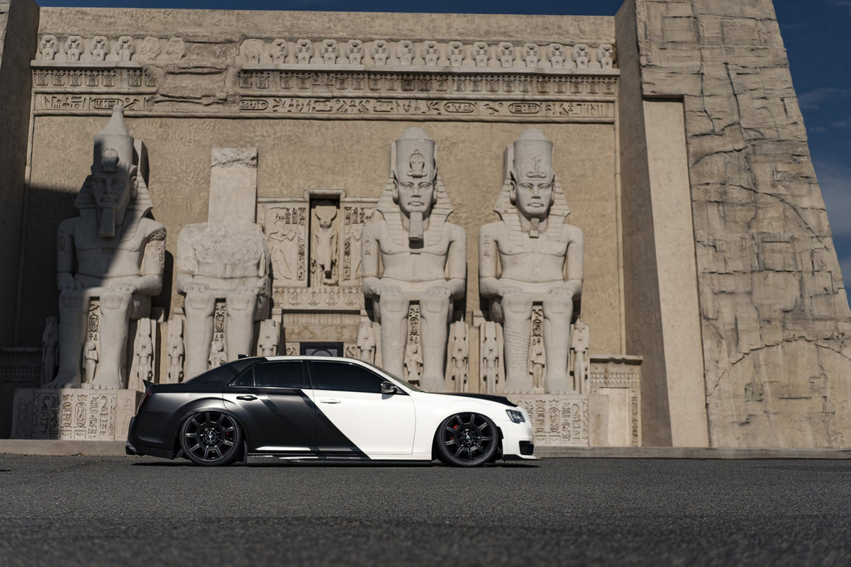 Asanti AB041 Esquire Satin Black Gloss Black Face on a Chrysler 300