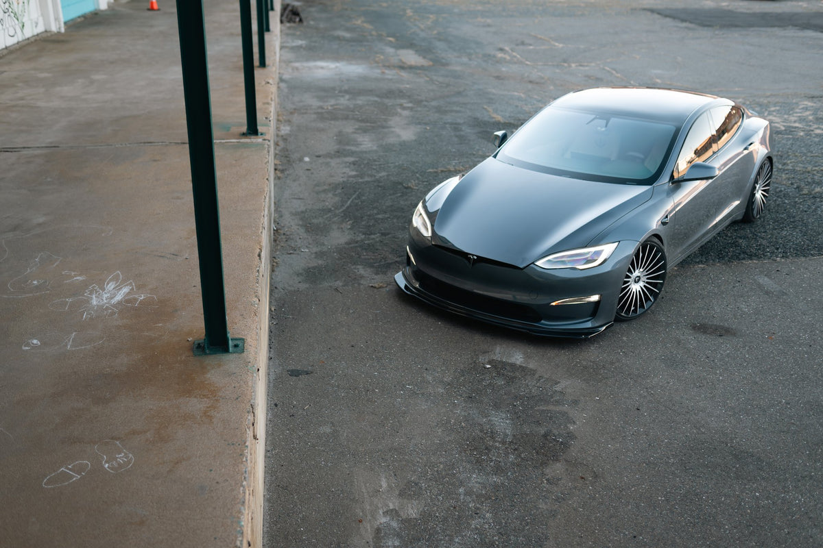 Asanti AB048 Viceroy Gloss Black with Machined Face on a Tesla Model S