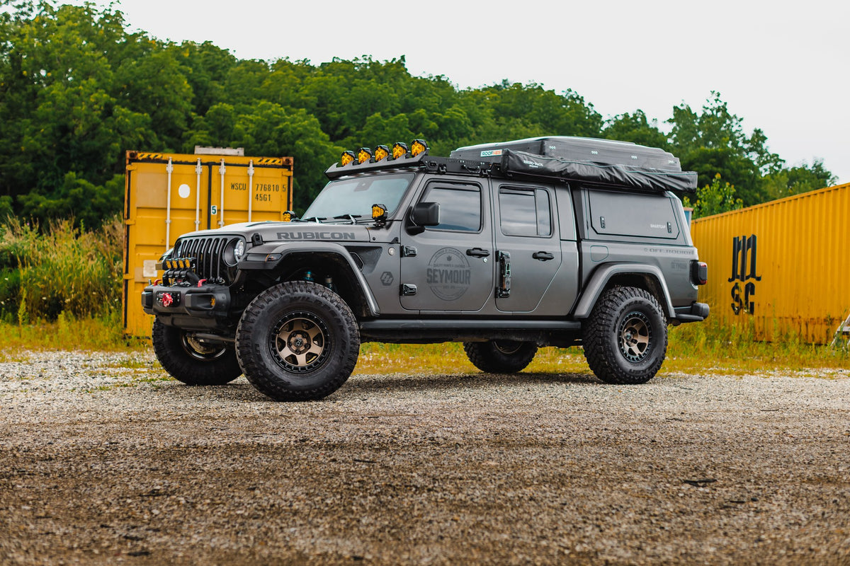 Black Rhino BR022 Bahari Burnt Bronze with Matte Black Lip on a 2023 Jeep Gladiator