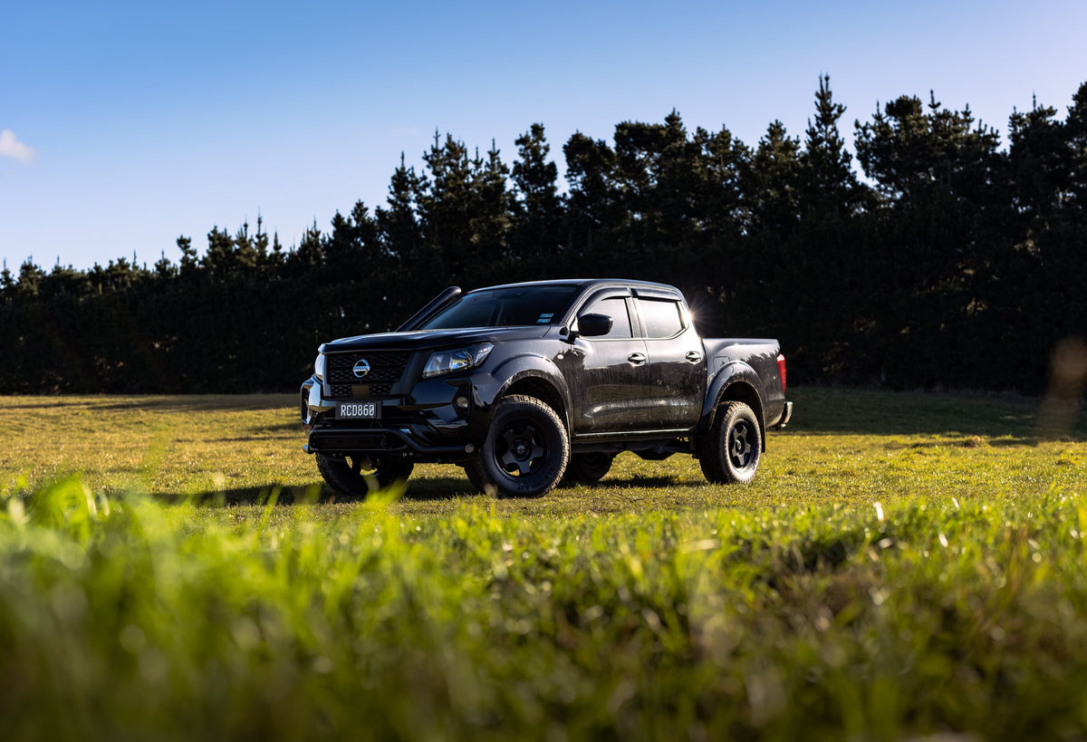Black Rhino BR031 SOL Matte Black on a 2025 Nissan Navara