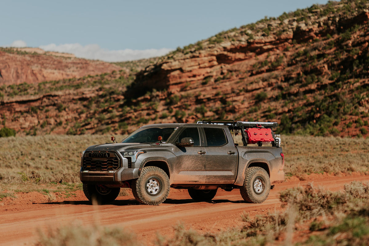 Black Rhino BR200 Echo Trail Lock Beadlock Hyper Silver with Machined Face on a 2025 Toyota Tundra