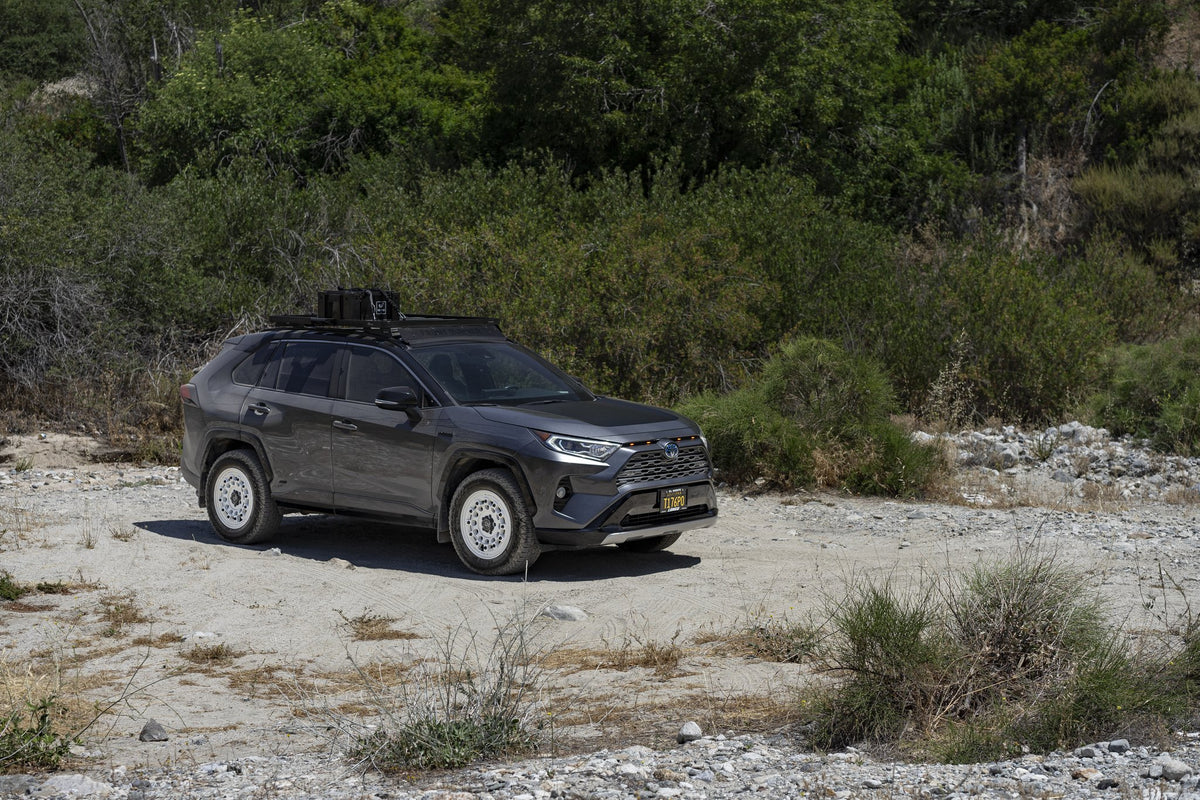 Black Rhino Fuji Gloss White on a Toyota RAV4
