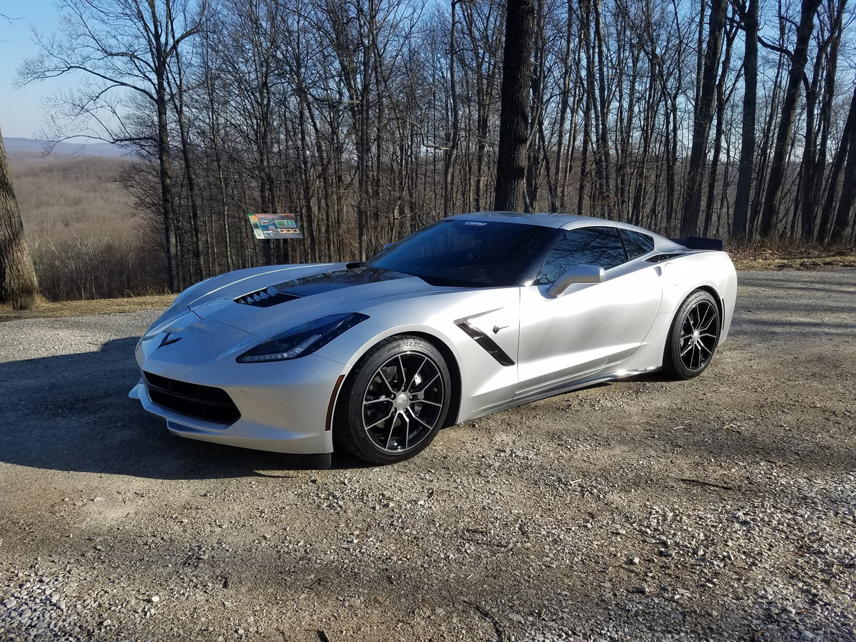 Cray Spider Gloss Black with Mirror Cut Face on a 2017 Chevy Corvette Stingray C7