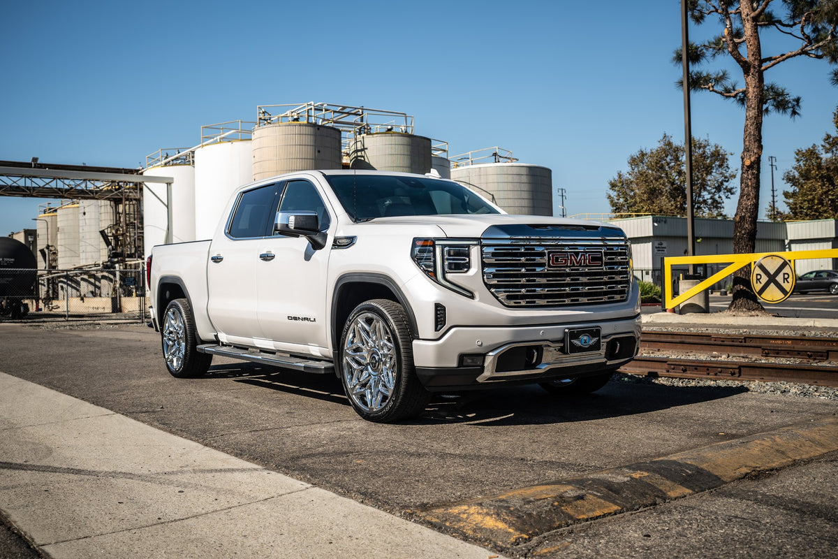DUB DC274 Anomaly Chrome on a GMC Sierra Denali