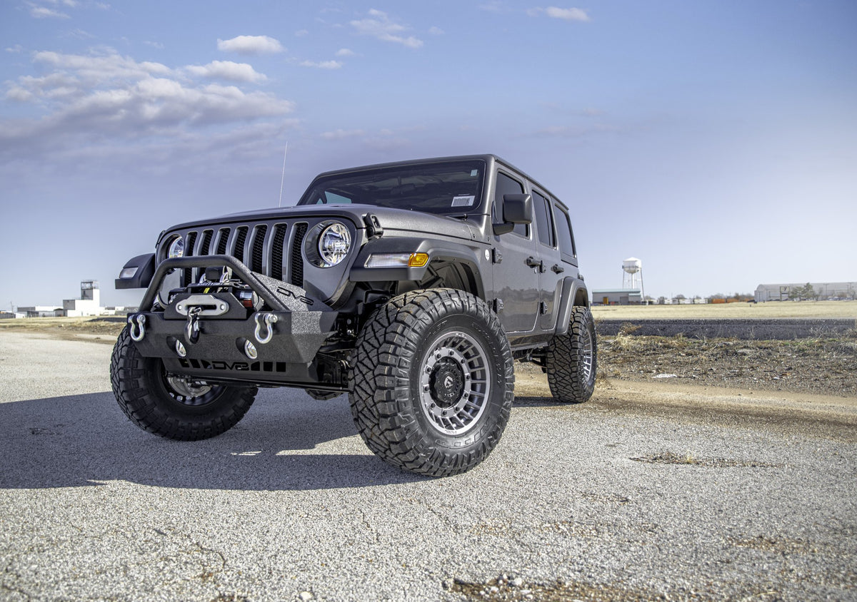 Fuel Off-Road D726 Militia Matte Anthracite & Black on a Jeep Wrangler