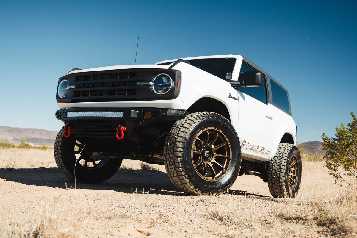 Fuel Off-Road D792 Variant Matte Bronze on a 2025 Ford Bronco
