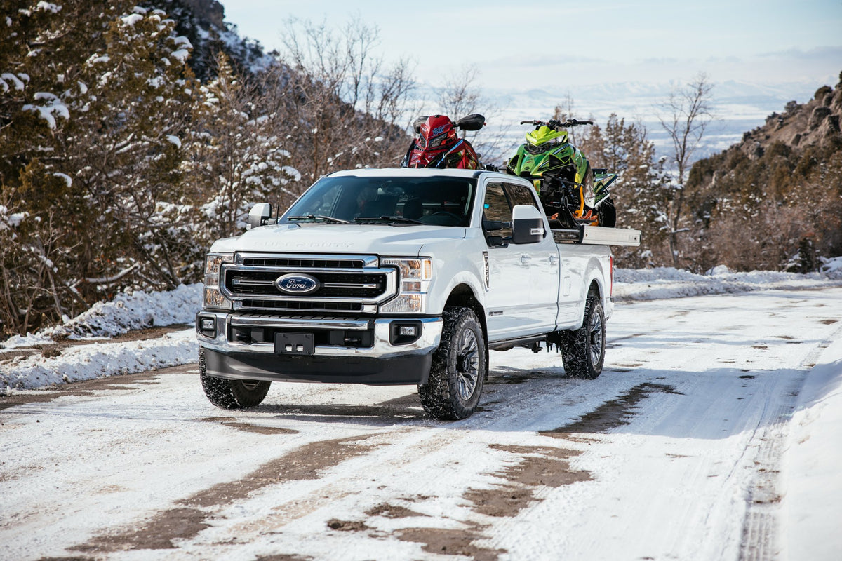 Fuel Off-Road D806 Flame Platinum on a Ford F250