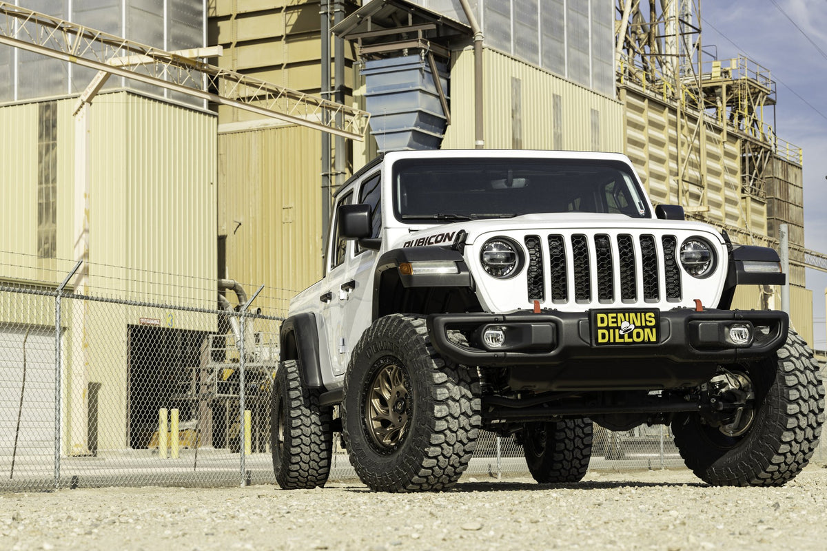 Fuel Off-Road D841 Runner OR Bronze with Black Ring on a Jeep Gladiator