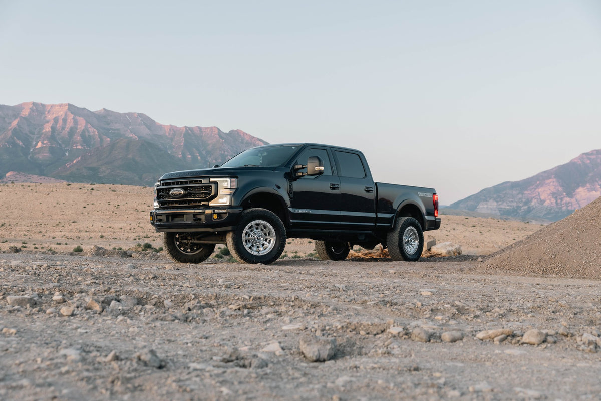 Fuel Off-Road D883 Covert Silver with Machined Face on a Ford F350 Tremor