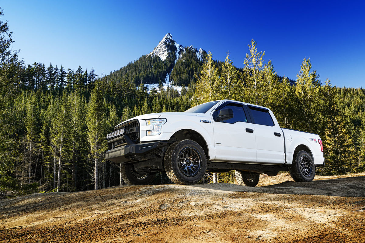 Fuel Off-Road FC881 Surge Gloss Black Machined with GTCC on a 2022 Ford F150