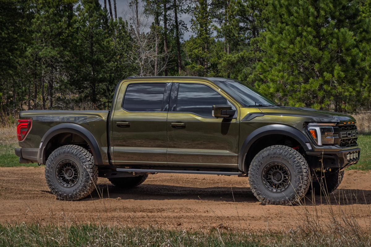 KMC KM555 Attack Matte Black on a 2025 Ford F150 Raptor