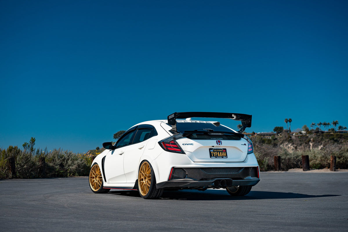 Motegi MR153 CM10 Rally Gold on a Honda Civic