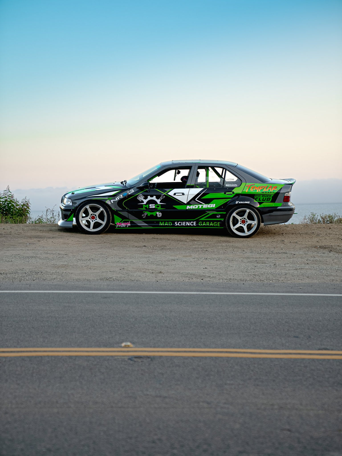 Motegi MR159 Battle V Matsuri White Pearl Mach Lip on a BMW 328i