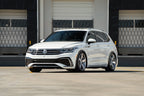 Niche M270 Teramo Anthracite Brushed Face Tint on a 2022 VW Tiguan