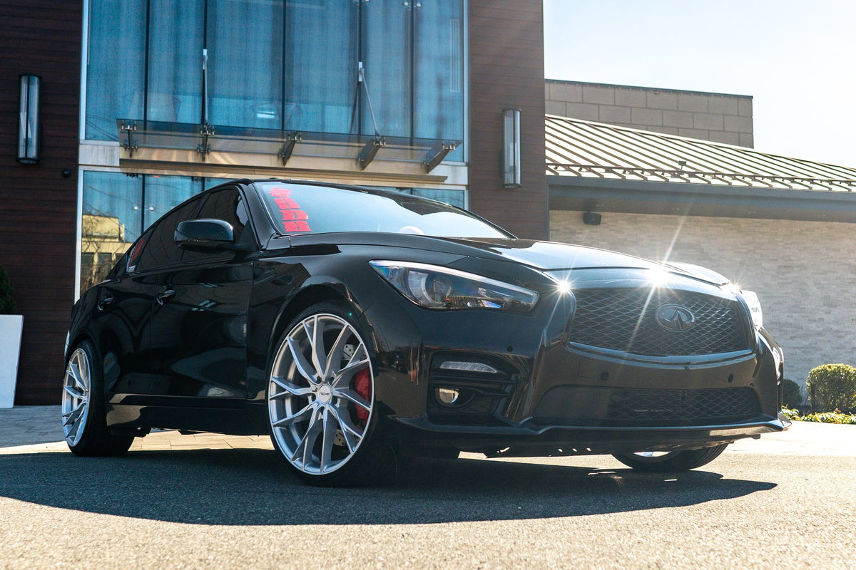 Niche M273 Novara Silver on a 2021 Infiniti Q50