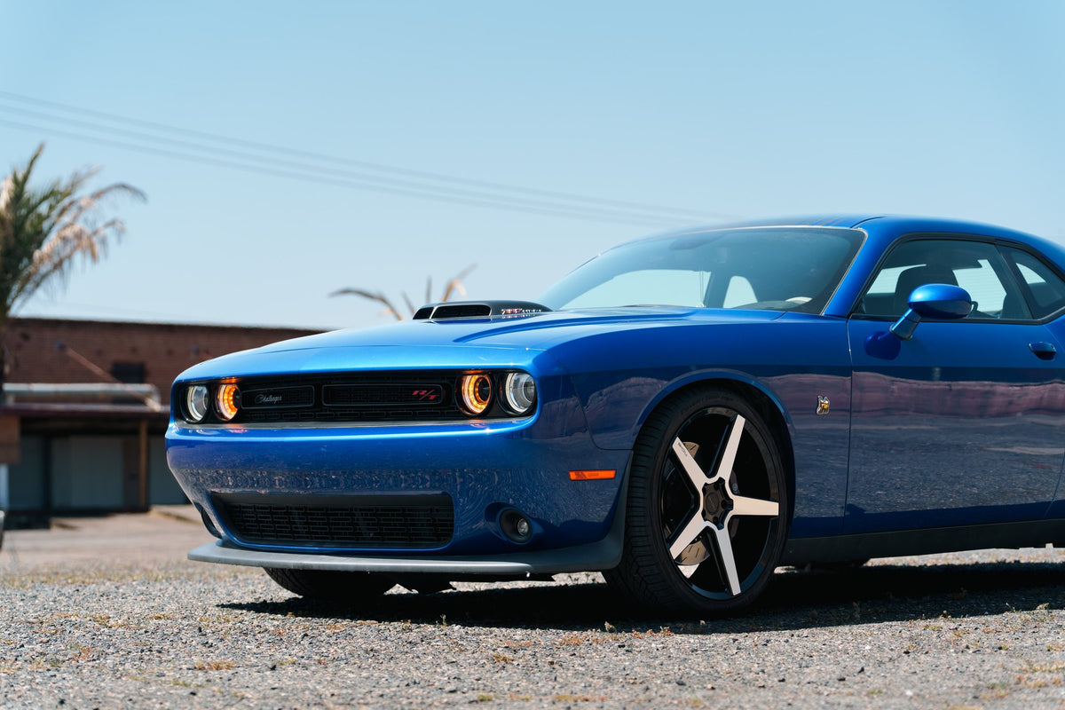 Niche NC283 Modena Gloss Black with Machined Face on a 2022 Dodge Challenger