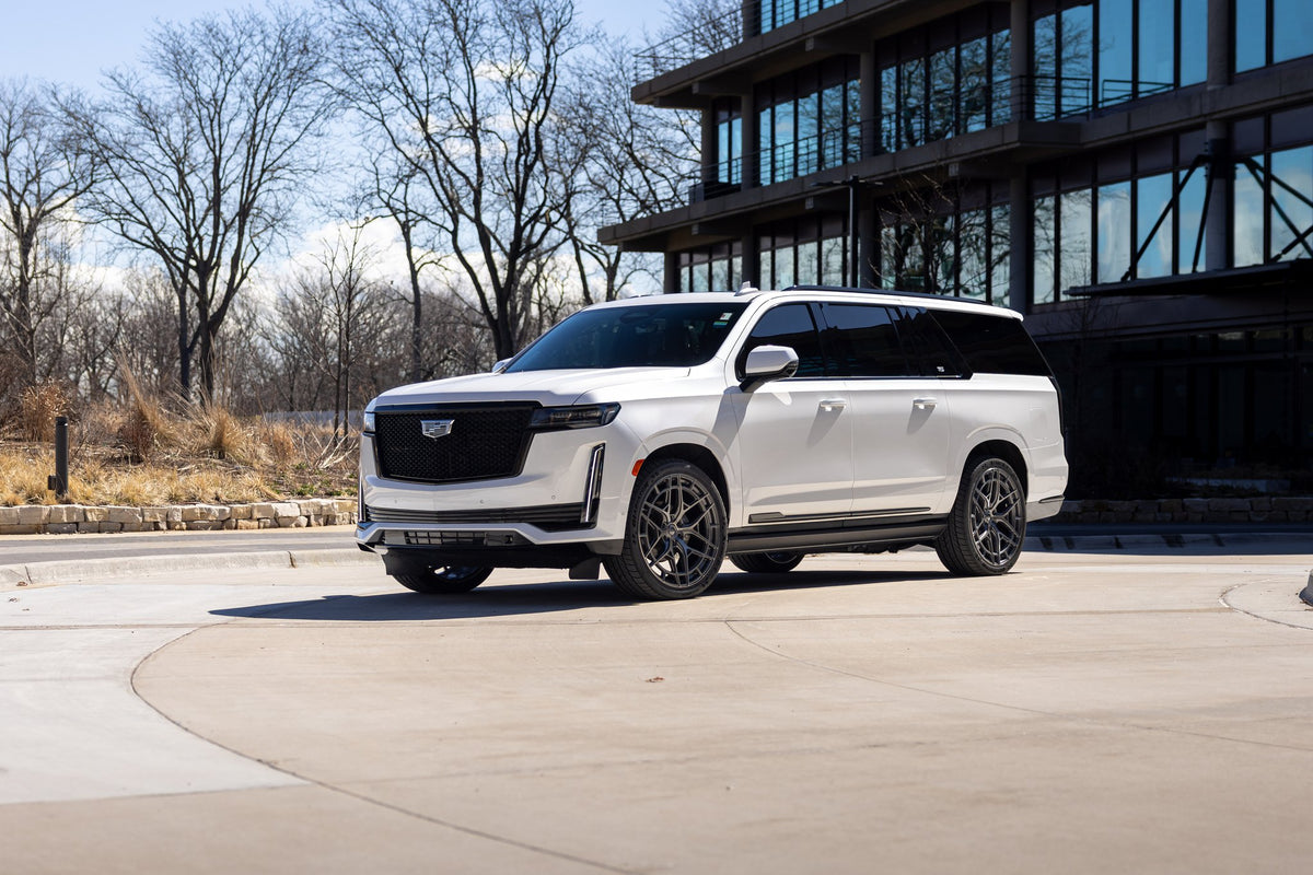 Niche NC284 Adria Platinum with Brushed Face on a Cadillac Escalade
