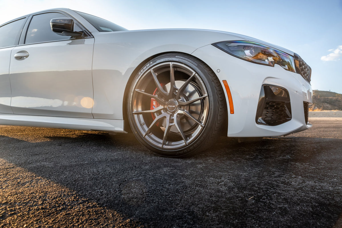 Niche T111 Kanan Brushed Candy Smoke on a 2020 BMW M340i