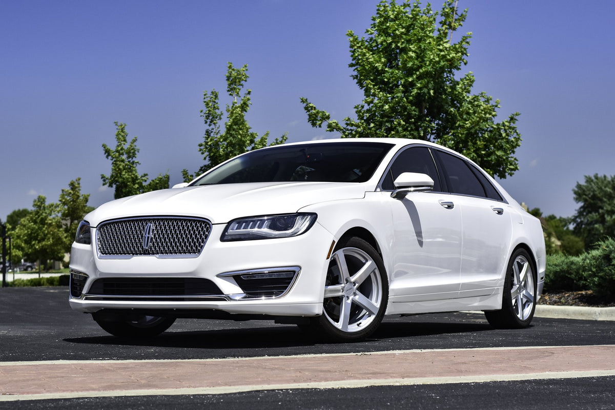 Petrol P2A Silver with Machined Cut Face on a Lincoln MKZ