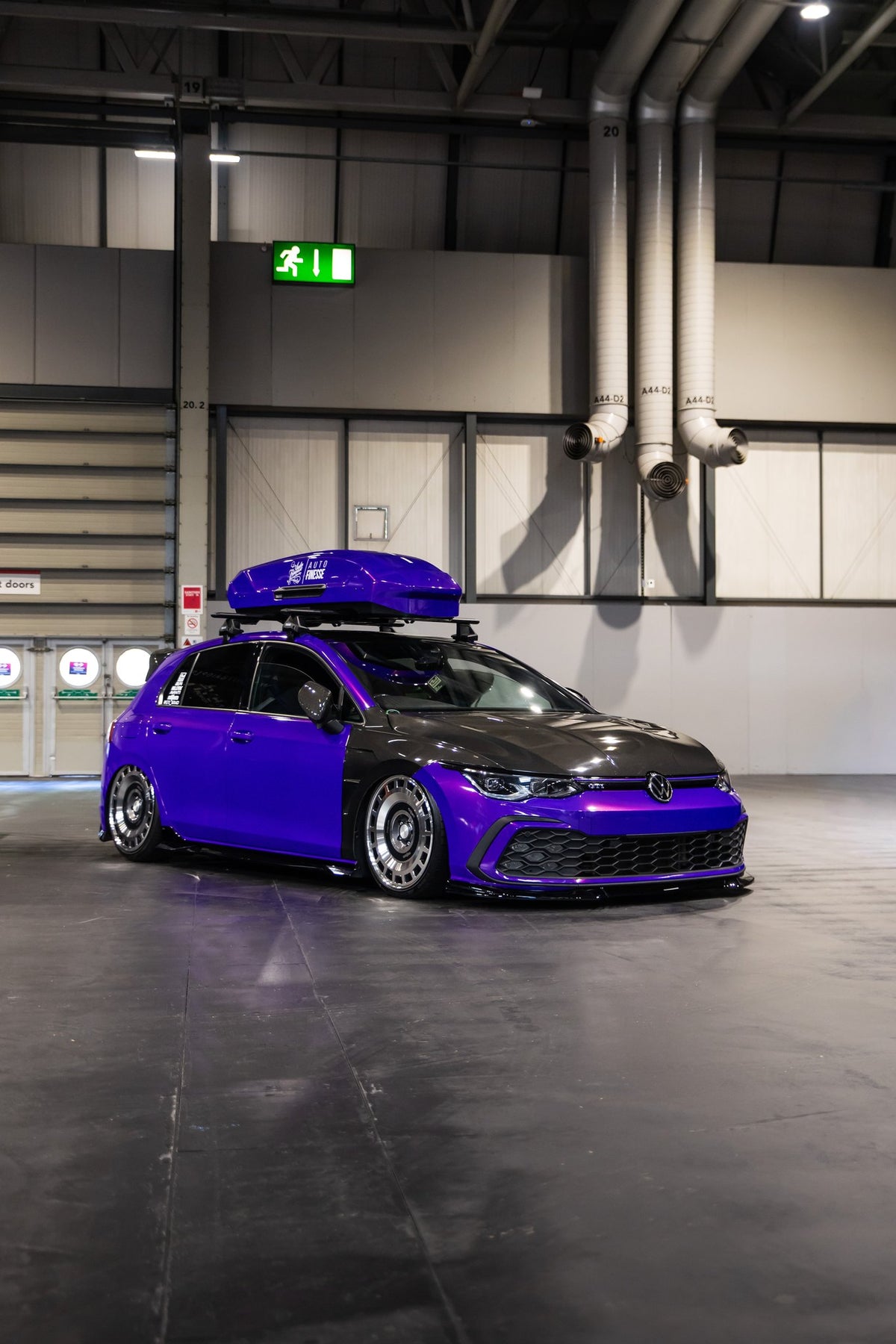 Rotiform RC213 ZBF Anthracite with Machined Face on a 2023 VW Golf