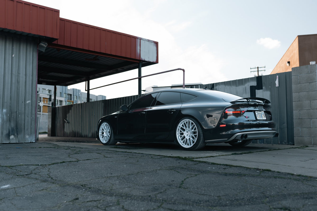 TSW TW001 Daytona Gloss Silver on an Audi S7
