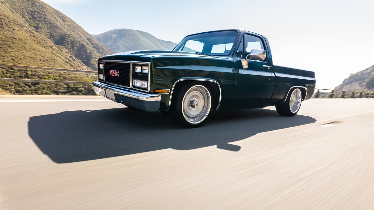 U.S. Mags UC143 Scottsdale Silver with Diamond Cut Lip on a 1975 GMC C10
