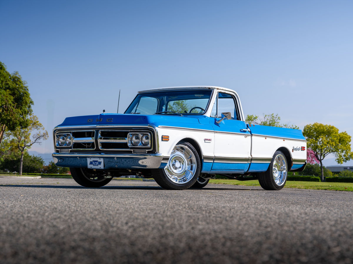 U.S. Mags UC146 Arlington Polished on a 1970 Chevrolet C10